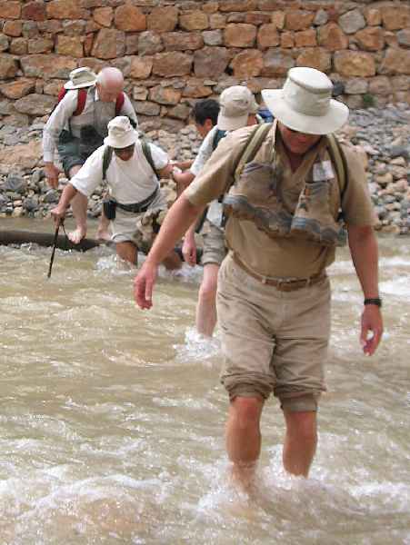Wading Dades Gorge