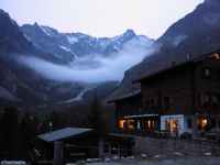 Night view of Edelweiss